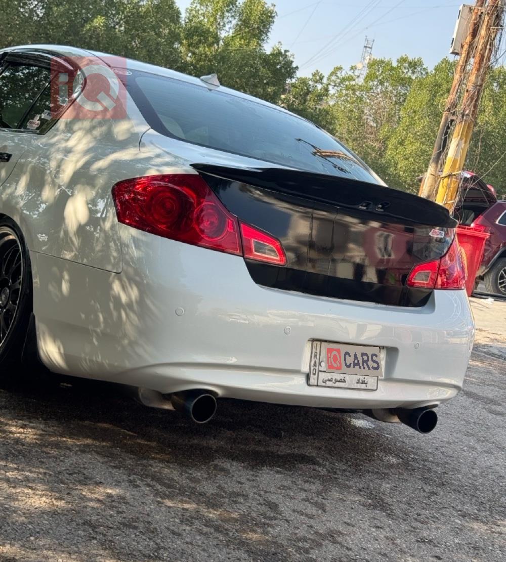 Infiniti G37